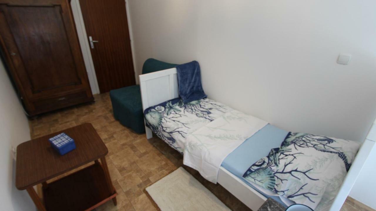 Apartment Palazzo Sare Vrbnik Exterior photo